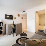 L\'Ethnik--Studio Tout Confort--Clim--Parking--Wifi